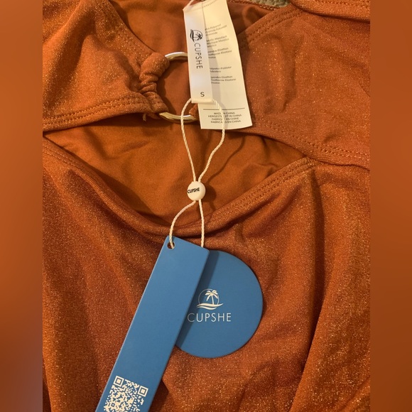 🧡 Cupshe Brook O-Ring Halter Cut-out One Piece Swimsuit - Picture 7 of 9